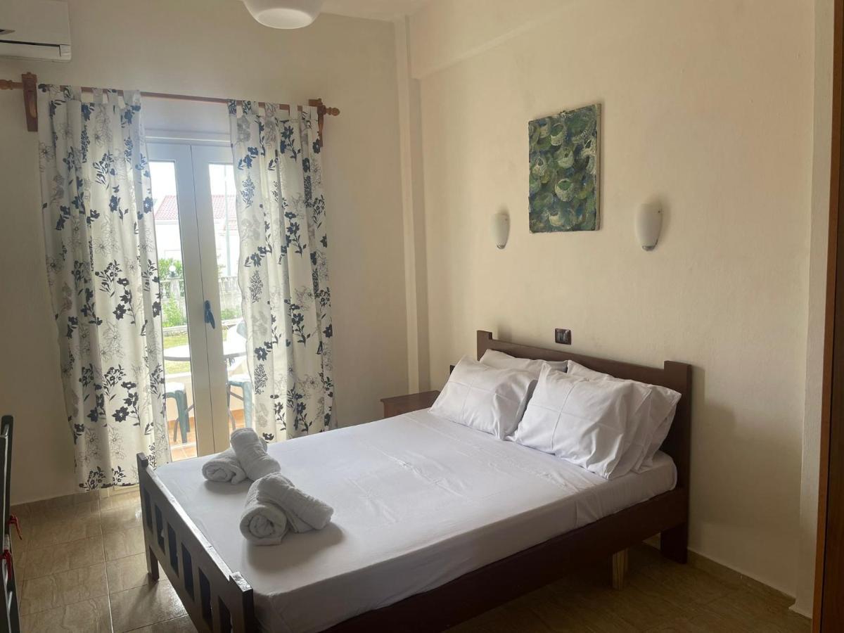 Hotel Vila Andi Zvernec Экстерьер фото